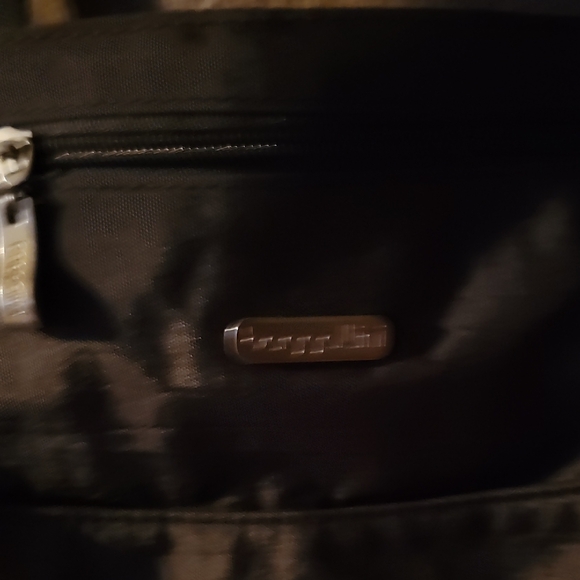 Baggallini Charcoal Tote Travel Laptop Bag - Picture 2 of 10